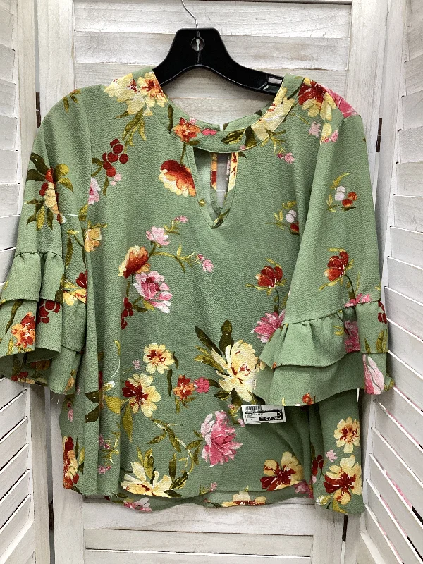 Green Top 3/4 Sleeve Urban Romantics, Size L