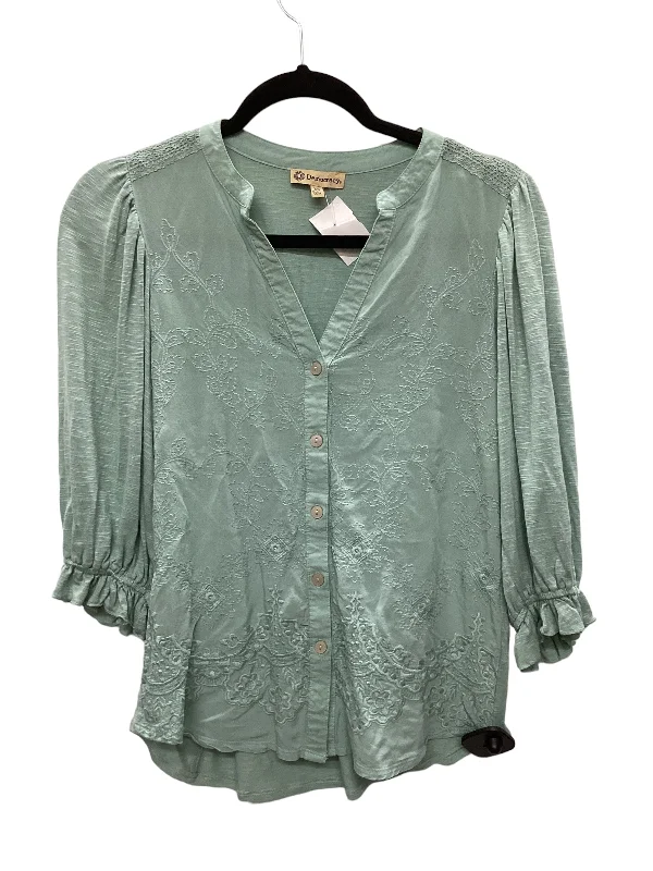 Green Top Long Sleeve Democracy, Size Xs