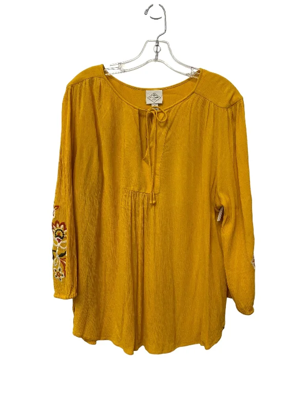 Yellow Top Long Sleeve St Johns Bay, Size Xl