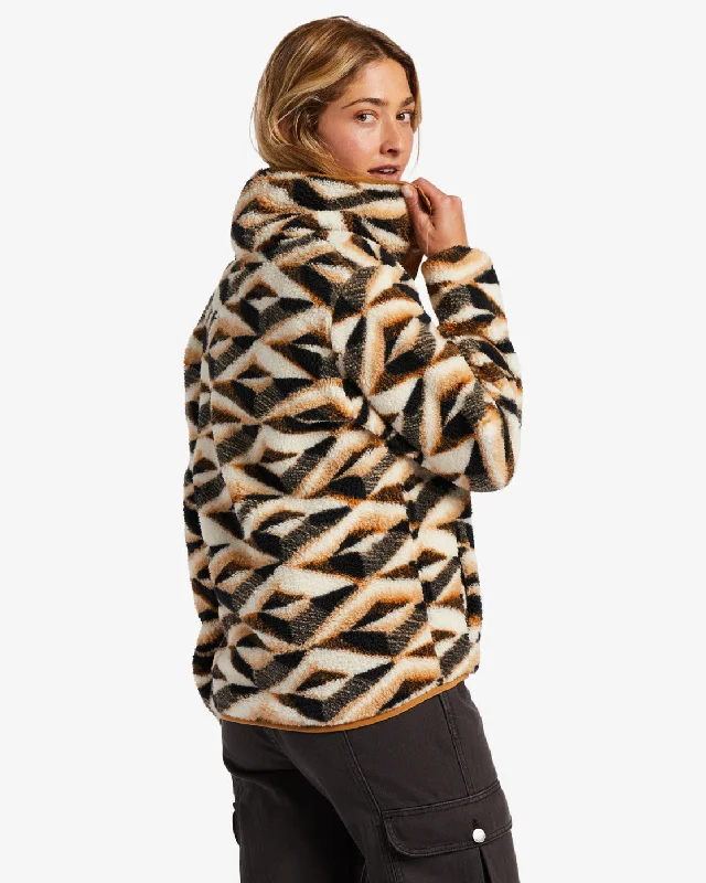 Switchback Mock Neck Fleece - Caramel