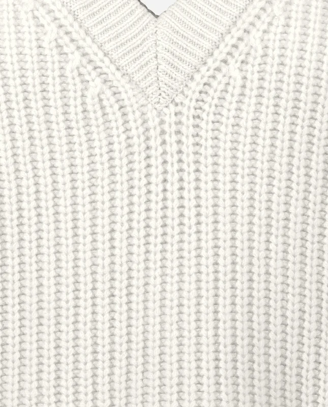 V-Pullover aus Cashmere-Mischung in Weiß