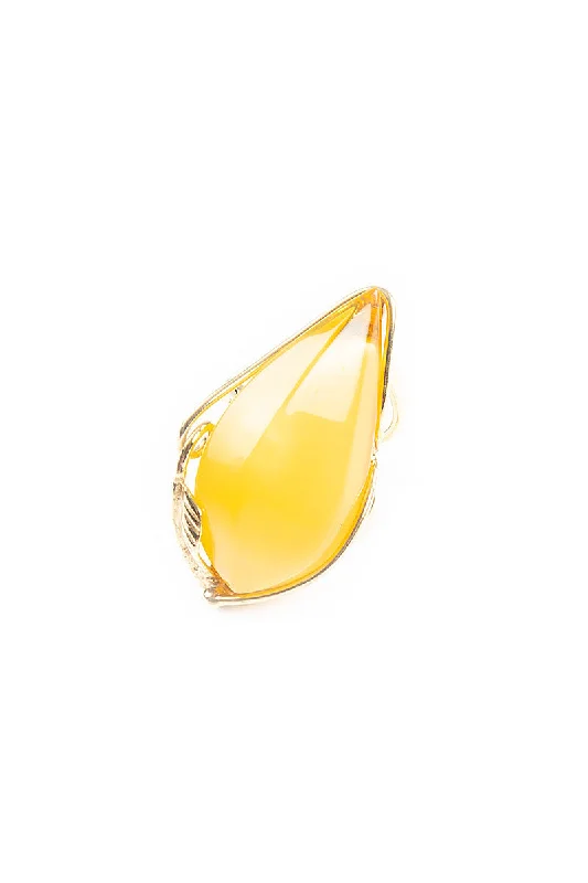 Drop Leaf Yellow Amber Ring